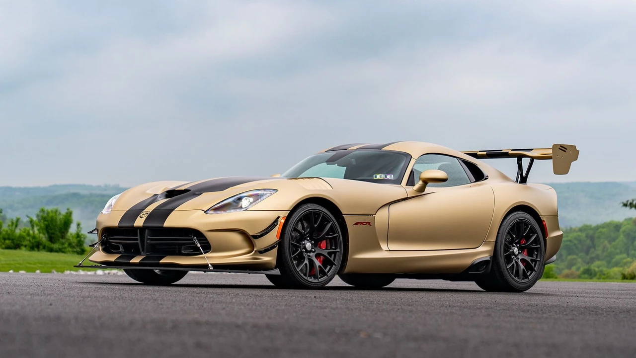 2017 Dodge Viper ACR 5th Gen - Image 11 of 31