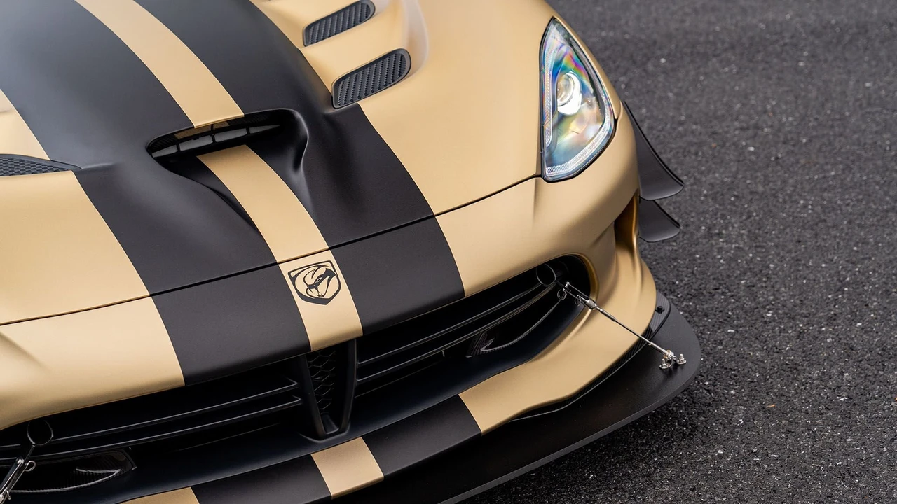 2017 Dodge Viper ACR 5th Gen - Image 3 of 31
