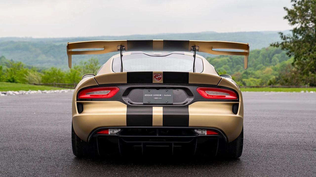 2017 Dodge Viper ACR 5th Gen - Image 21 of 31