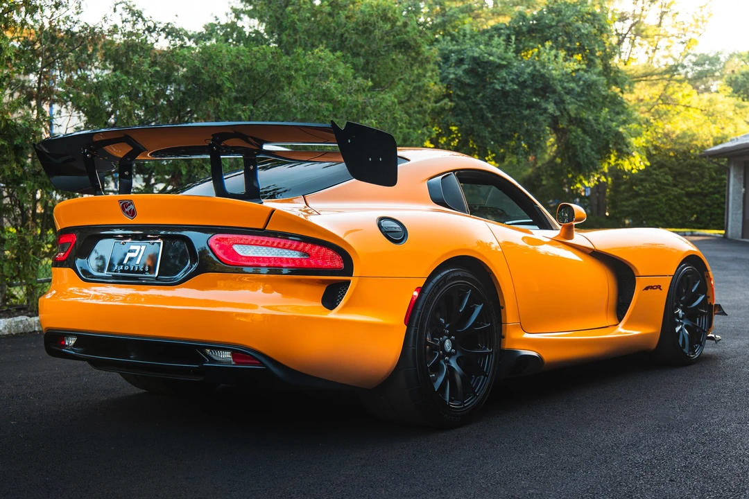 2017 Dodge Viper ACR 5th Gen - Image 5 of 11