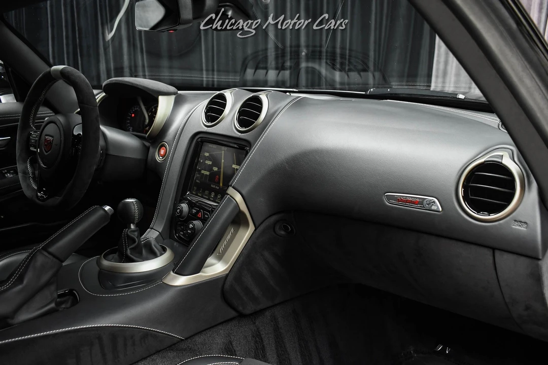 2017 Dodge Viper ACR 5th Gen - Image 19 of 31
