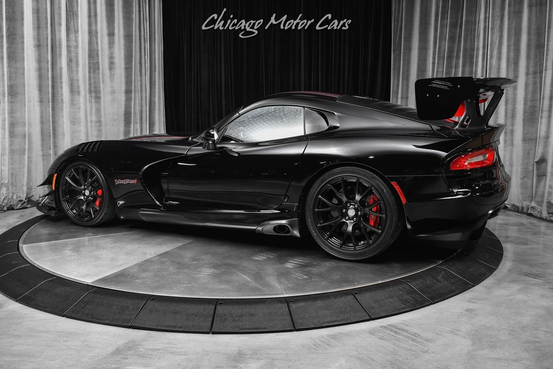 2017 Dodge Viper ACR 5th Gen - Image 3 of 31