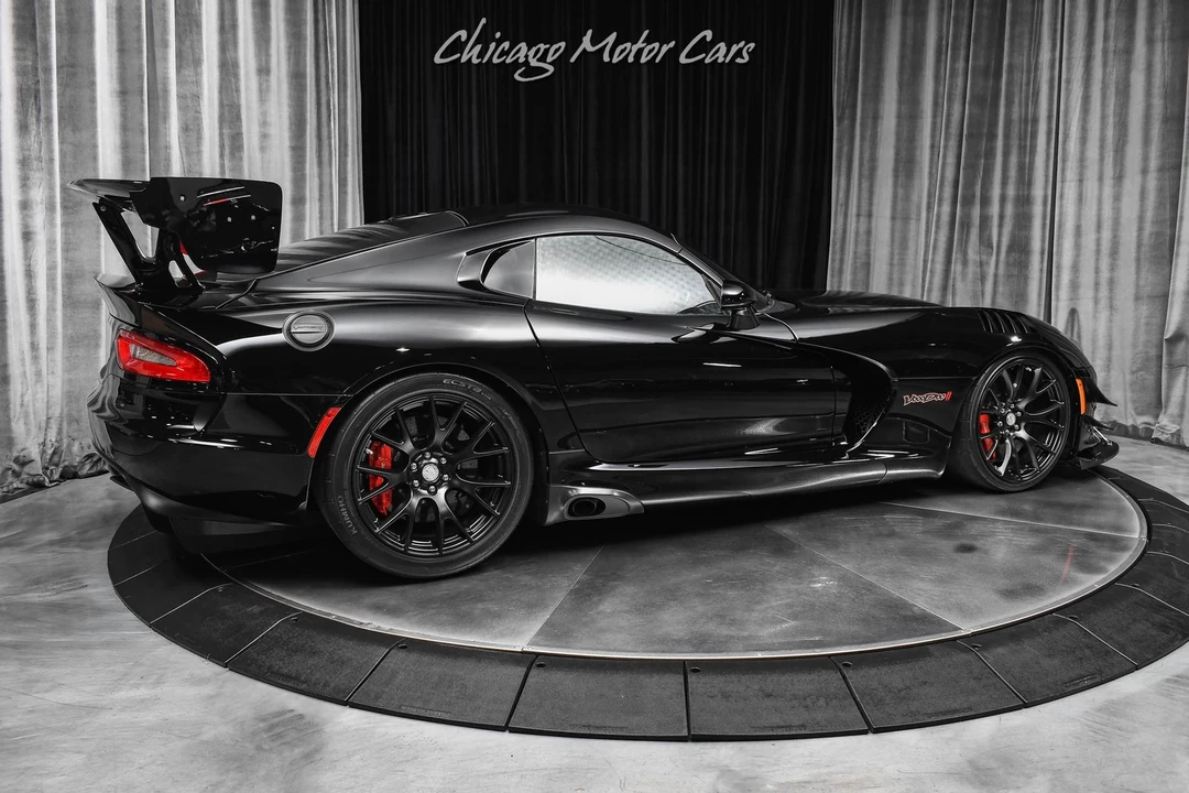 2017 Dodge Viper ACR 5th Gen - Image 5 of 31