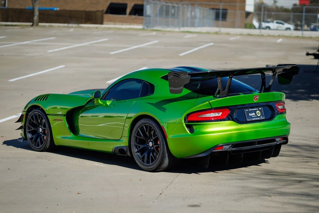 2017 Dodge Viper ACR 5th Gen - Image 9 of 12