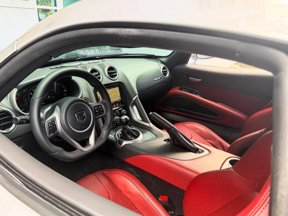 2017 Dodge Viper 5th Gen - Image 2 of 4
