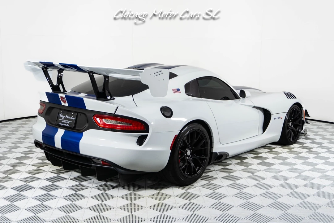 2017 Dodge Viper ACR 5th Gen - Image 15 of 31