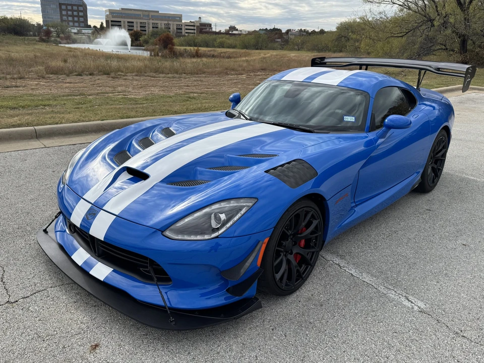 2017 Dodge Viper ACR 5th Gen - Image 3 of 31