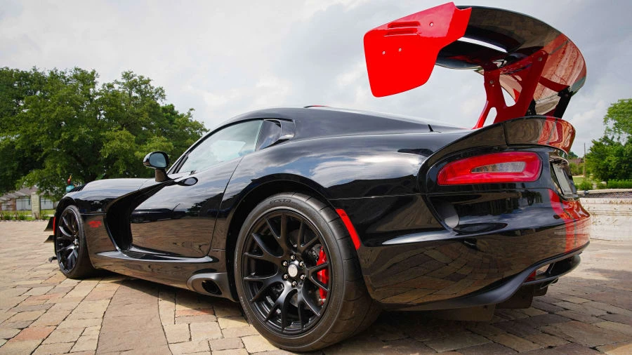 2017 Dodge Viper 5th Gen - Image 2 of 28