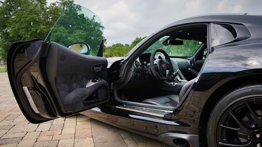 2017 Dodge Viper 5th Gen - Image 3 of 28
