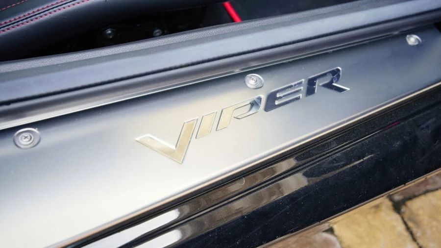 2017 Dodge Viper 5th Gen - Image 15 of 28