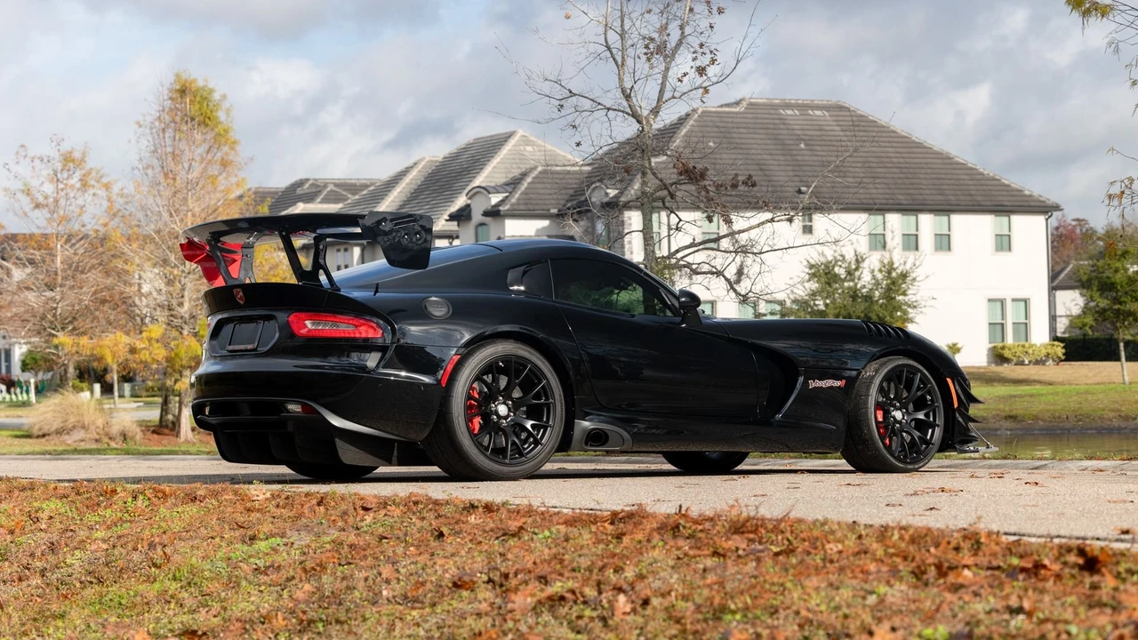 2017 Dodge Viper ACR 5th Gen - Image 20 of 31