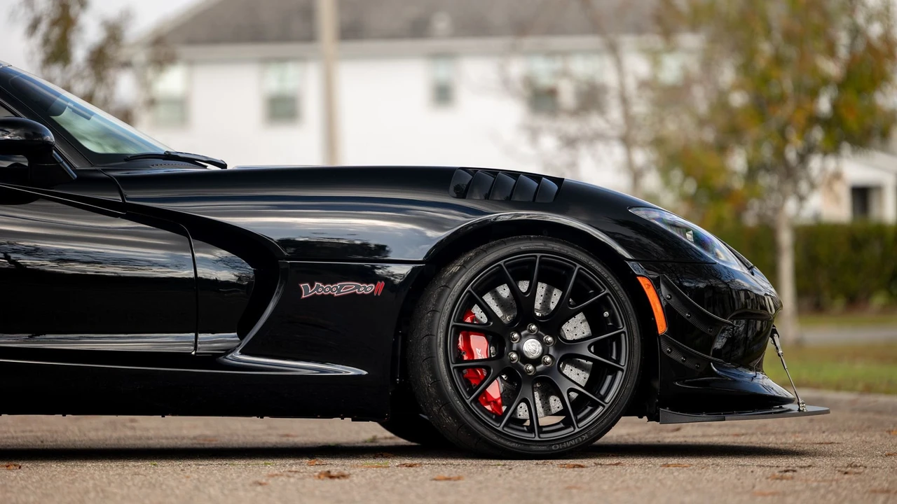 2017 Dodge Viper ACR 5th Gen - Image 24 of 31
