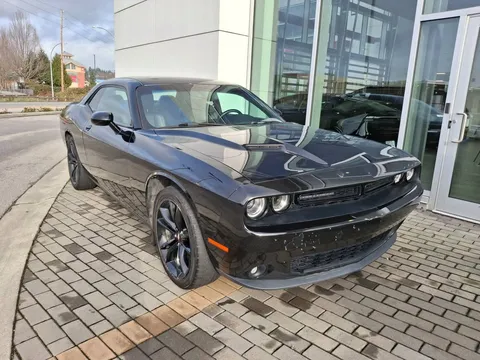 2017 Dodge Challenger SXT