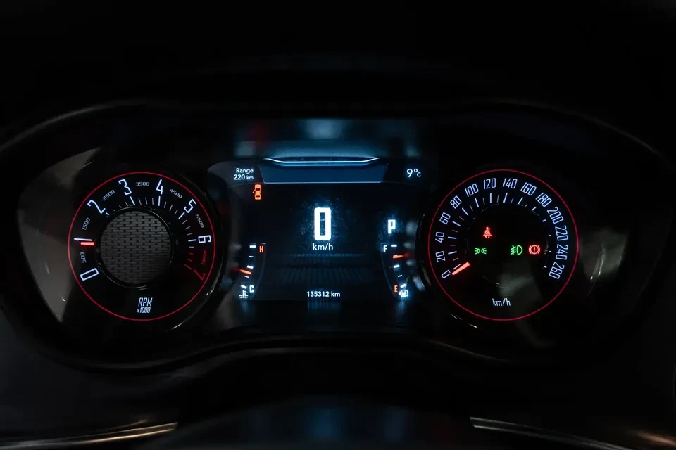 2017 Dodge Challenger 3rd Gen - Image 9 of 12