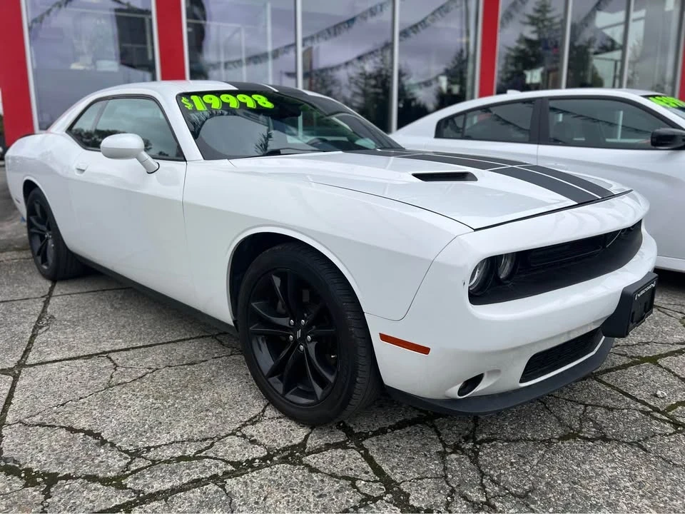 2017 Dodge Challenger 3rd Gen - Image 3 of 10