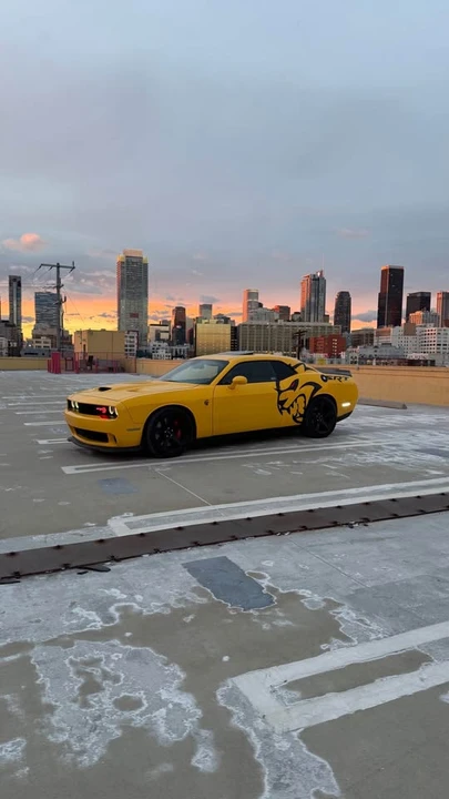 2017 Dodge Challenger 3rd Gen - Image 7 of 13