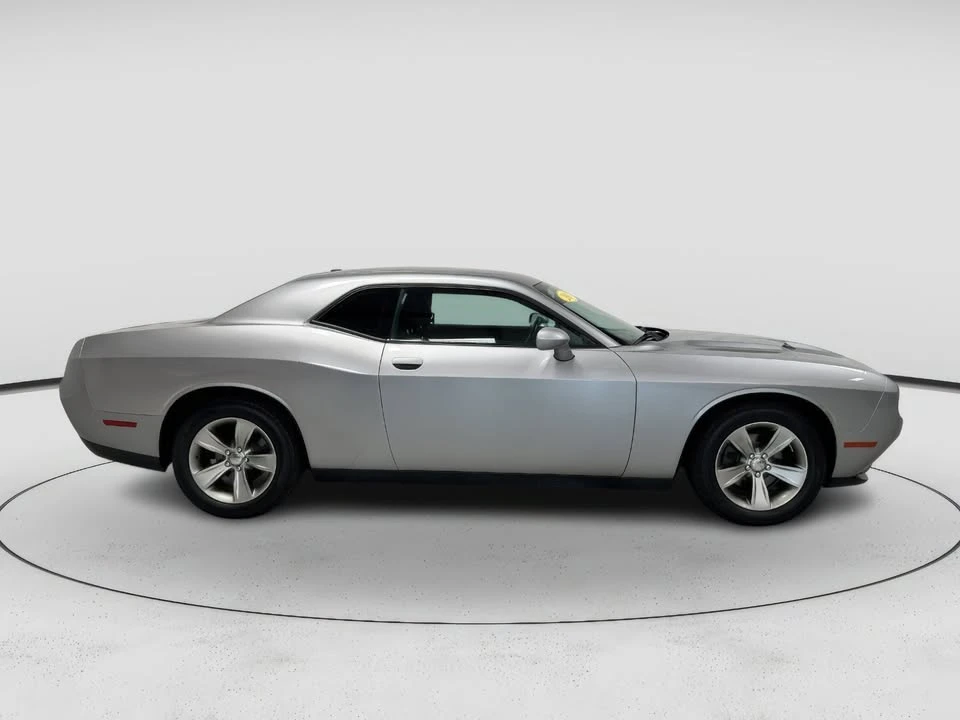 2017 Dodge Challenger 3rd Gen - Image 2 of 18