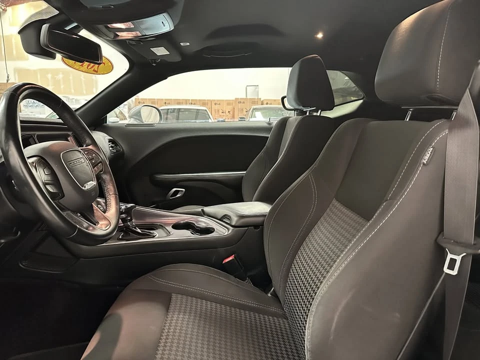2017 Dodge Challenger 3rd Gen - Image 7 of 18