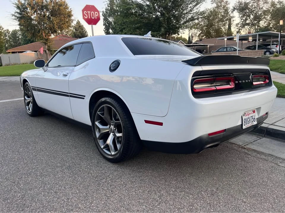 2017 Dodge Challenger 3rd Gen - Image 2 of 17