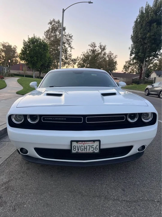 2017 Dodge Challenger 3rd Gen - Image 4 of 17