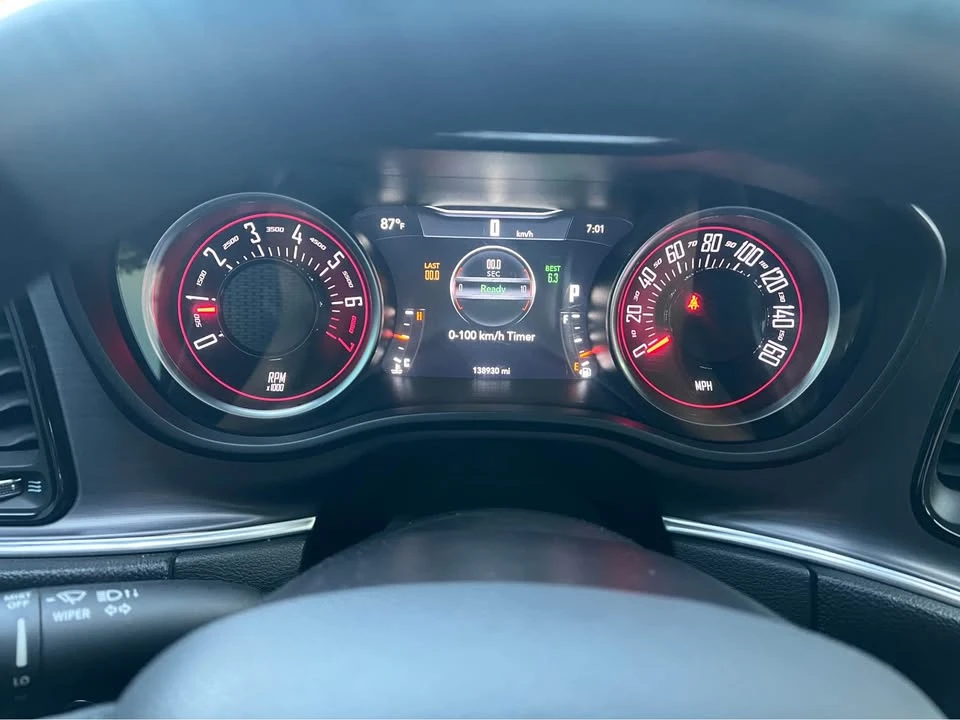 2017 Dodge Challenger 3rd Gen - Image 13 of 17