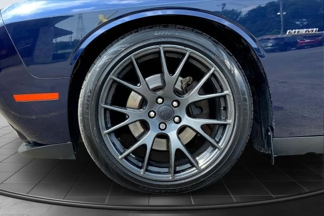 2017 Dodge Challenger 3rd Gen - Image 10 of 20