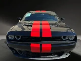2017 Dodge Challenger SXT Plus