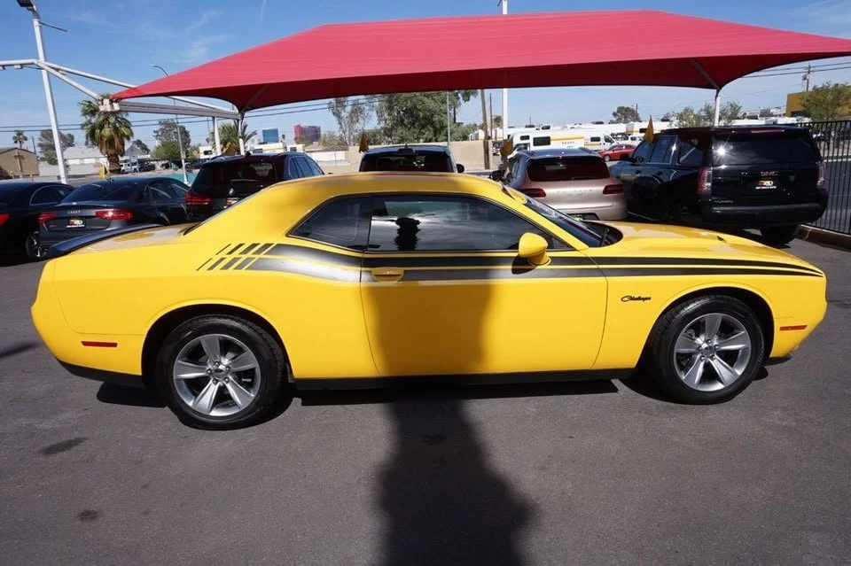 2017 Dodge Challenger 3rd Gen - Image 5 of 20