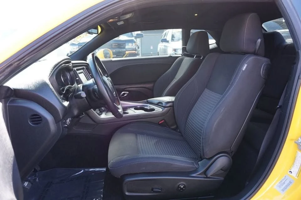 2017 Dodge Challenger 3rd Gen - Image 16 of 20