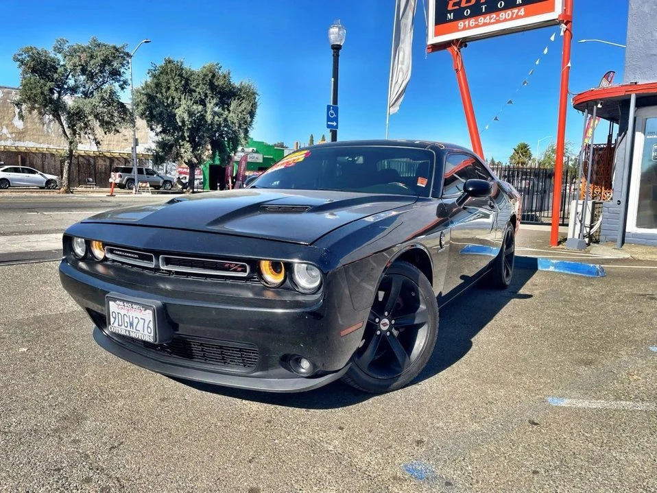 2017 Dodge Challenger 3rd Gen - Image 3 of 20