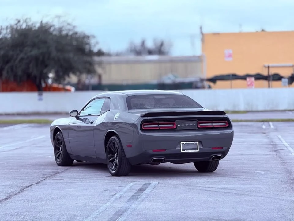 2017 Dodge Challenger 3rd Gen - Image 7 of 11