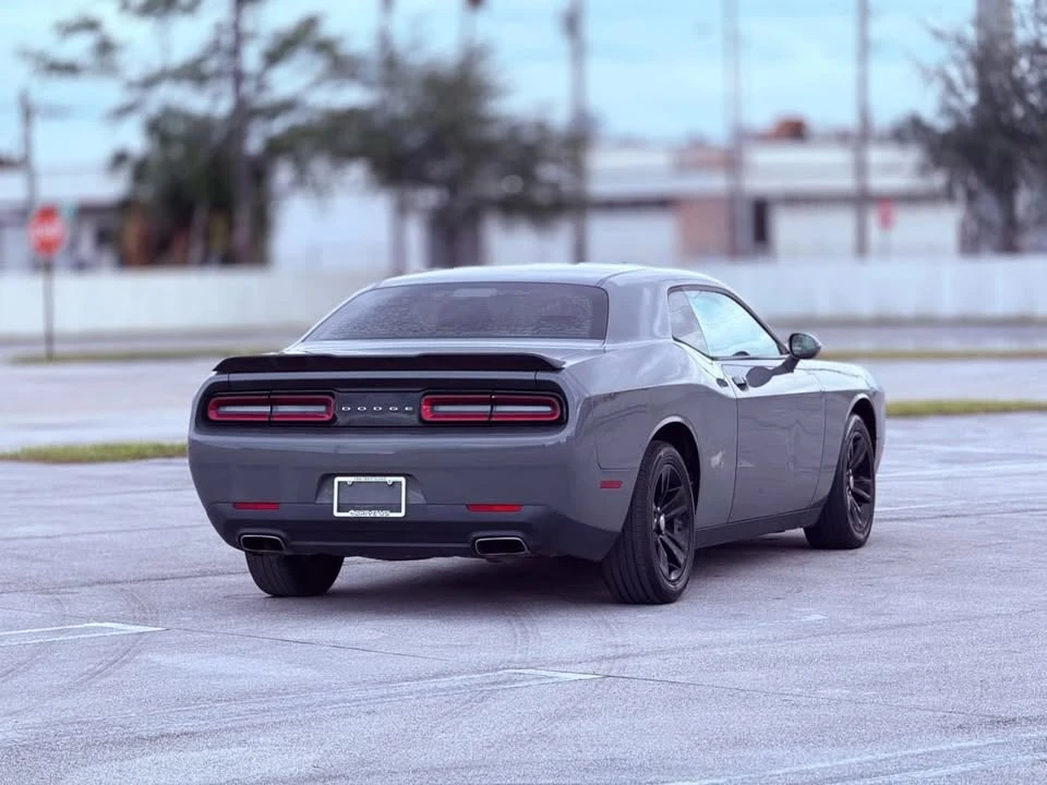 2017 Dodge Challenger 3rd Gen - Image 5 of 11