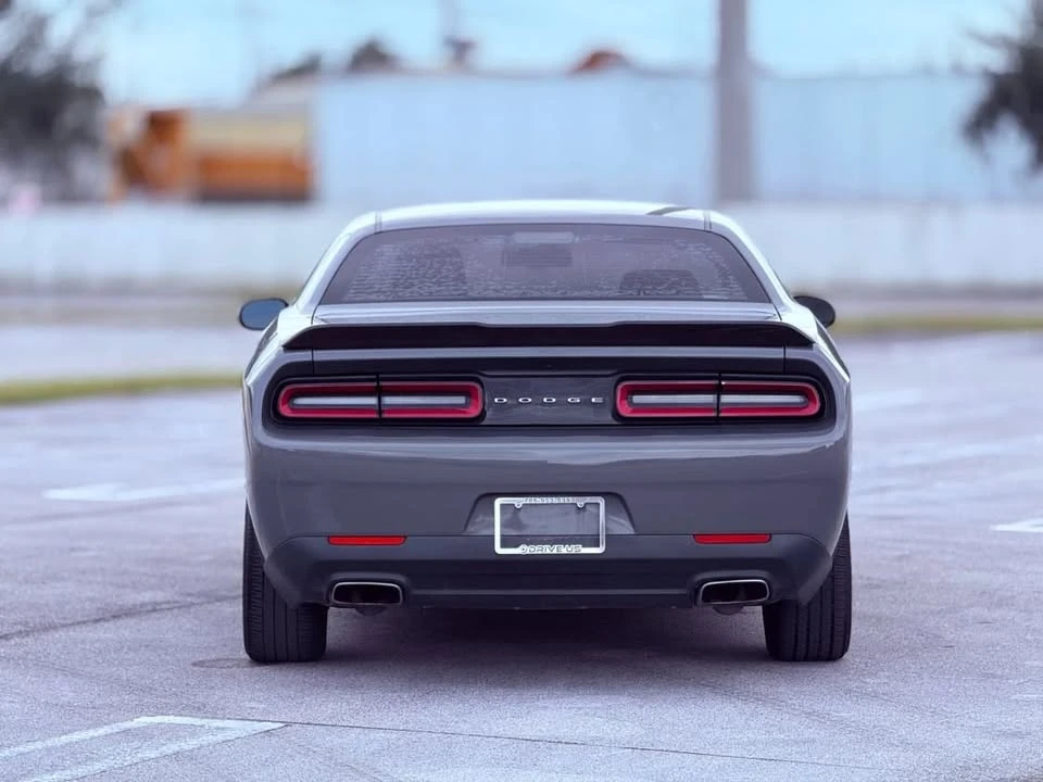 2017 Dodge Challenger 3rd Gen - Image 6 of 11