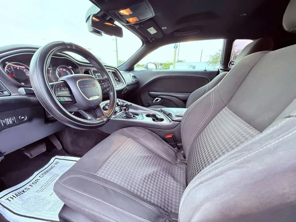 2017 Dodge Challenger 3rd Gen - Image 9 of 11