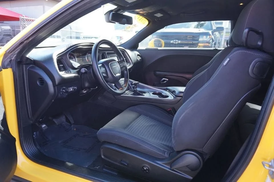 2017 Dodge Challenger 3rd Gen - Image 15 of 20