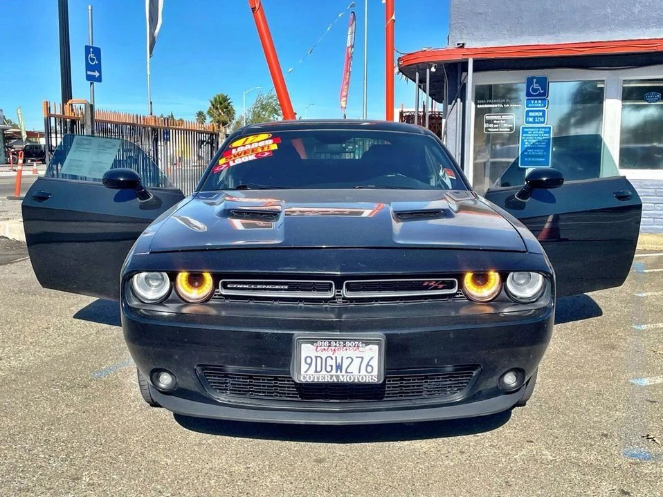 2017 Dodge Challenger 3rd Gen - Image 5 of 20