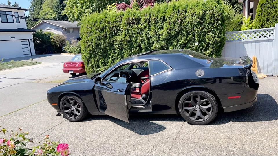 2017 Dodge Challenger 3rd Gen - Image 4 of 6