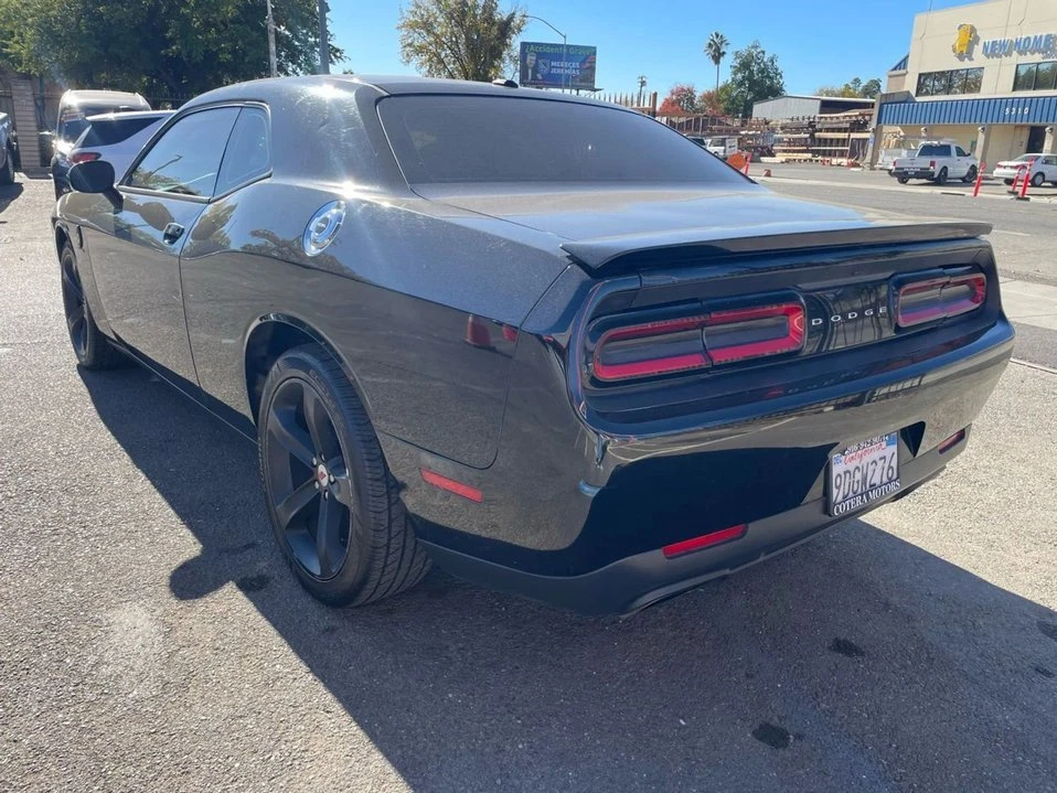 2017 Dodge Challenger 3rd Gen - Image 9 of 20