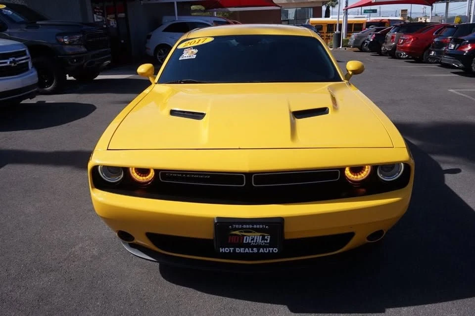 2017 Dodge Challenger 3rd Gen - Image 10 of 20