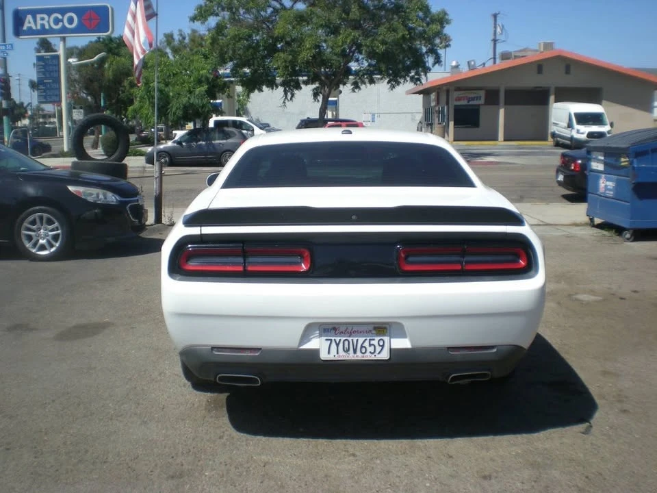 2017 Dodge Challenger 3rd Gen - Image 6 of 11