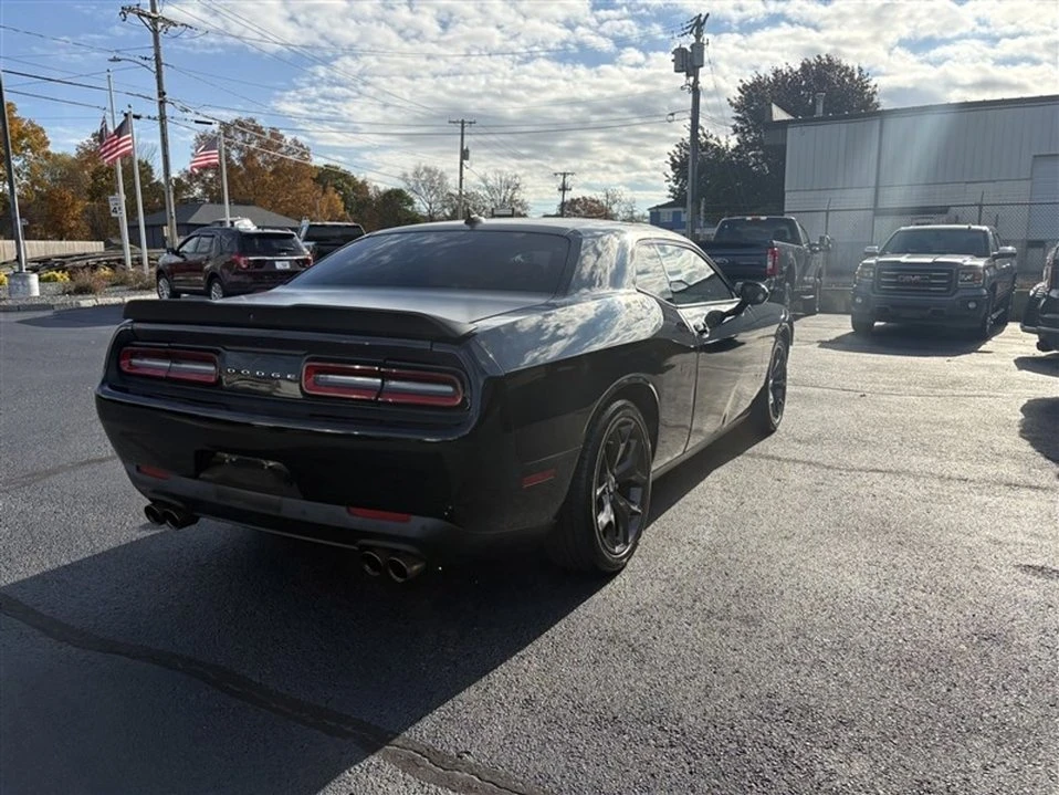 2017 Dodge Challenger 3rd Gen - Image 5 of 20