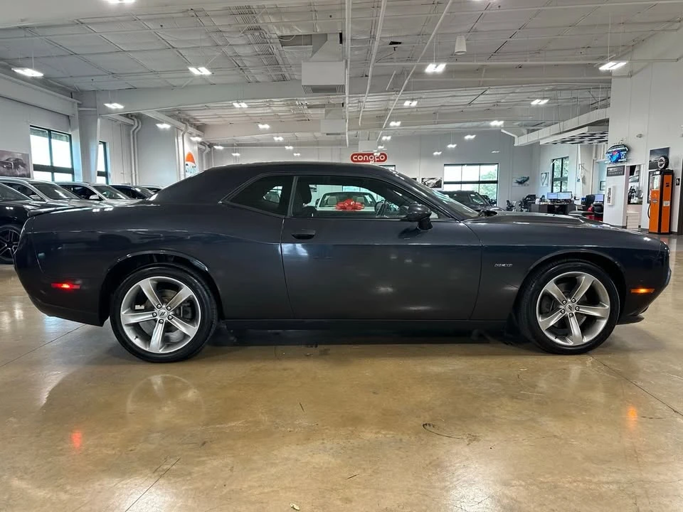 2017 Dodge Challenger 3rd Gen - Image 7 of 20