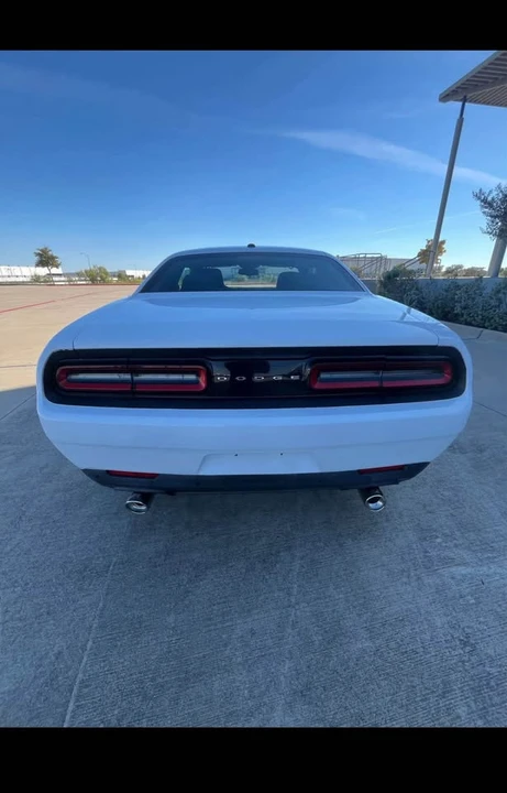 2017 Dodge Challenger 3rd Gen - Image 14 of 19
