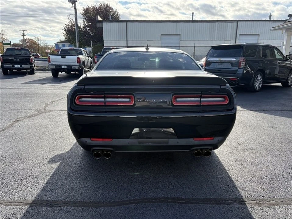 2017 Dodge Challenger 3rd Gen - Image 4 of 20