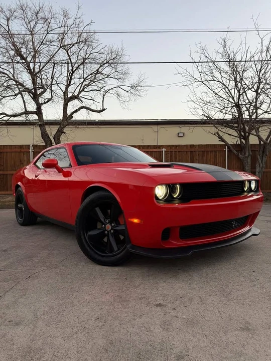 2017 Dodge Challenger 3rd Gen - Image 3 of 12