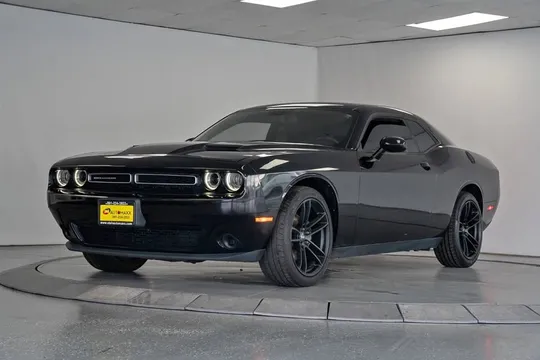 2017 Dodge Challenger SXT