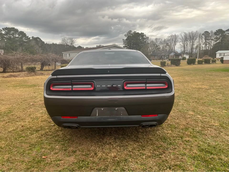 2017 Dodge Challenger 3rd Gen - Image 3 of 5