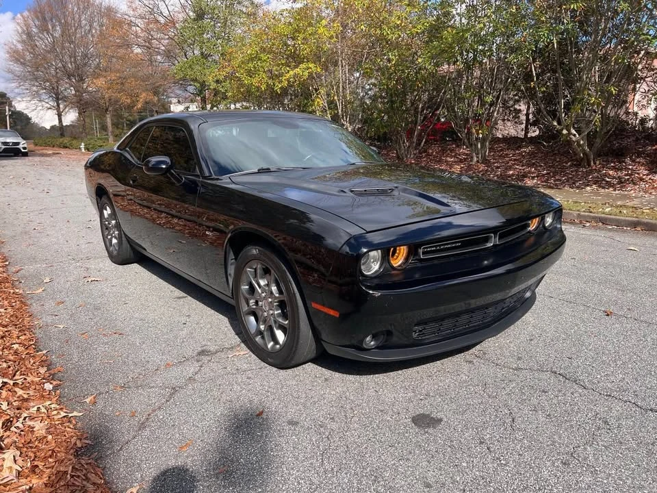 2017 Dodge Challenger 3rd Gen - Image 2 of 16