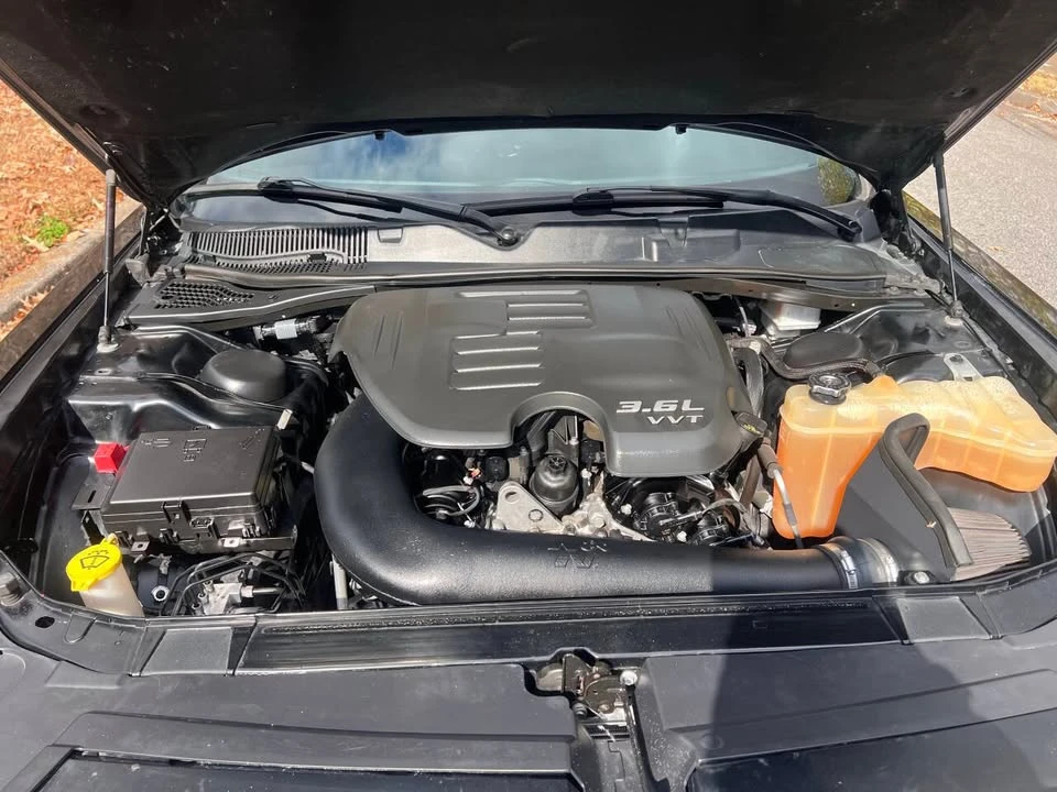 2017 Dodge Challenger 3rd Gen - Image 8 of 16