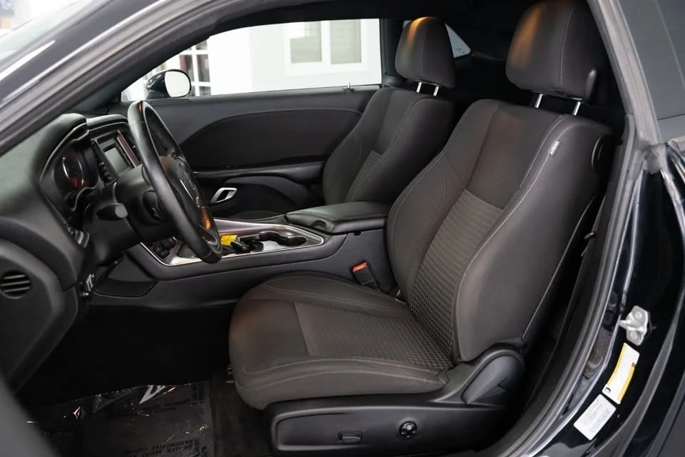 2017 Dodge Challenger 3rd Gen - Image 11 of 13